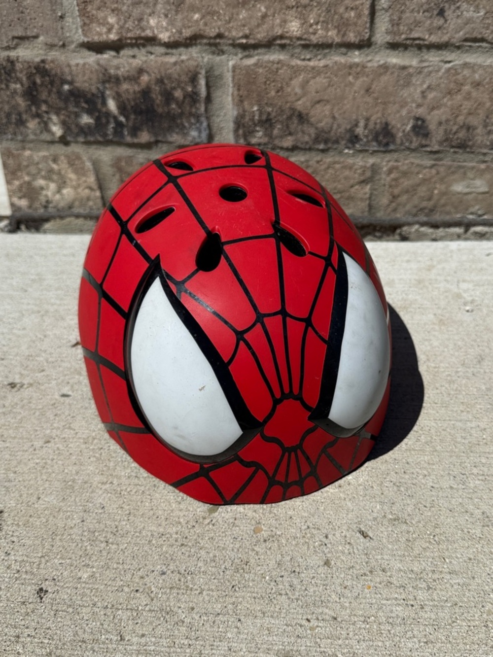 Marvel Red and White Spider-Man Helmet Mask
